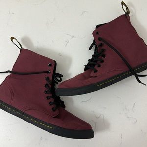 Dr. Martens mauve canvas ankle high top, women’s 5